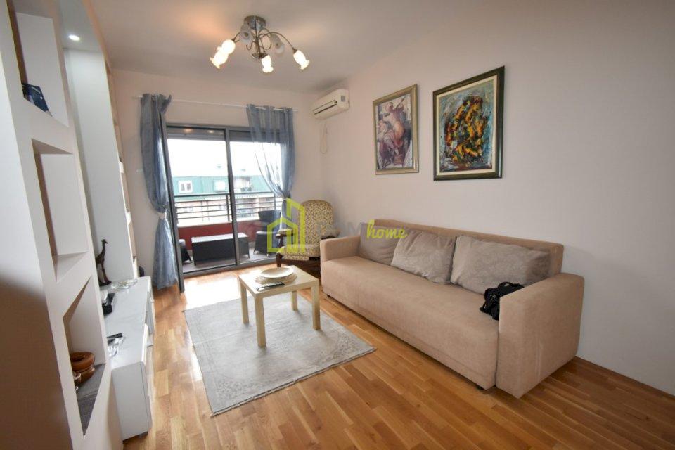 Jednosoban stan 50m2, Preko puta Dječije bolnice